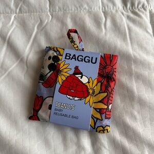 NWT Baggu Baby Reuseable Bag in Floral Snoopy